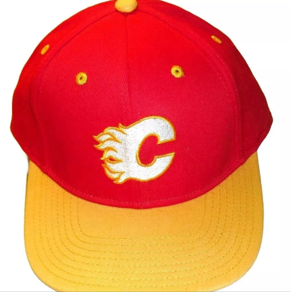 Calgary Flames Mens Vintage Hockey Snapback hat cap New Nhl Hockey